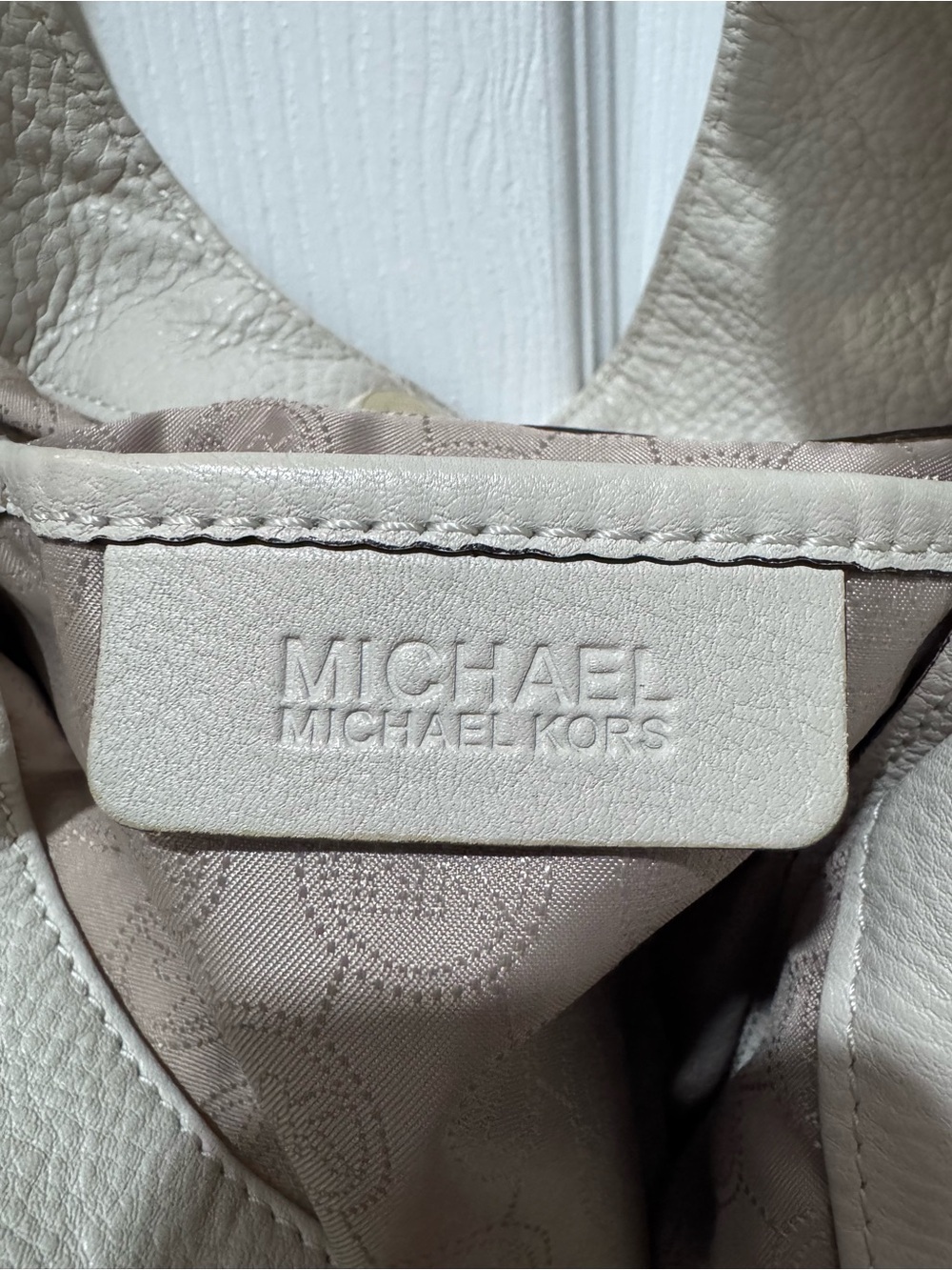 Michael Kors Light Beige Pebbled Leather Shoulder Hobo - Picture 3 of 7